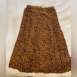NWOT - J. Crew Size 2 Leopard Print Pleated Skirt